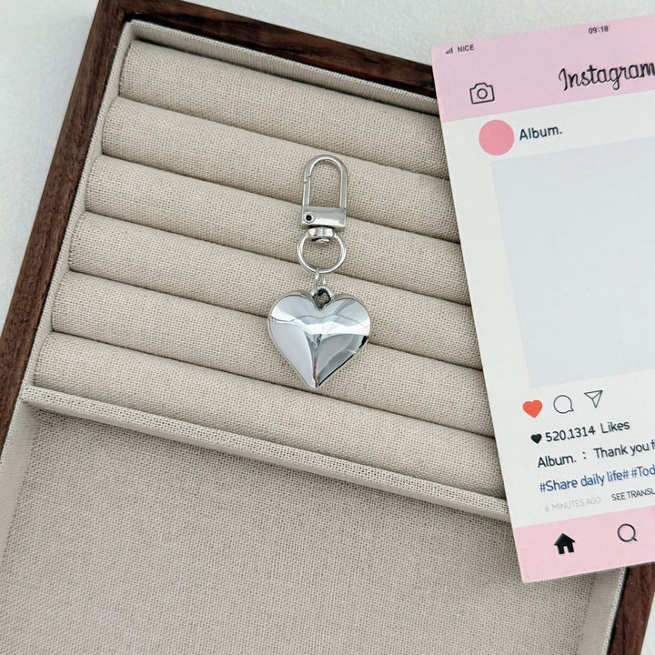 Heart-Shaped Clip-On Keychain Kalsten