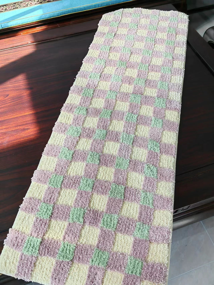 Cozy Checkered Shaggy Bath Mat Kalsten