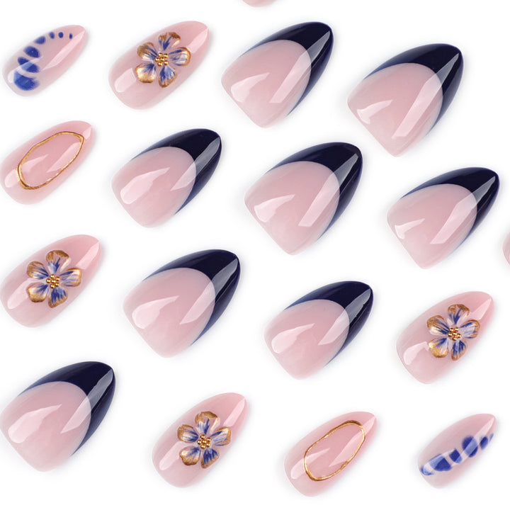 Exquisite artificial nails with elegant 3D flowers and noble accents Kalsten