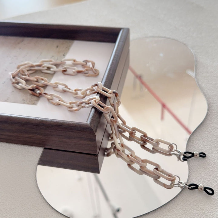 Stylish Acrylic Eyewear Chain Kalsten