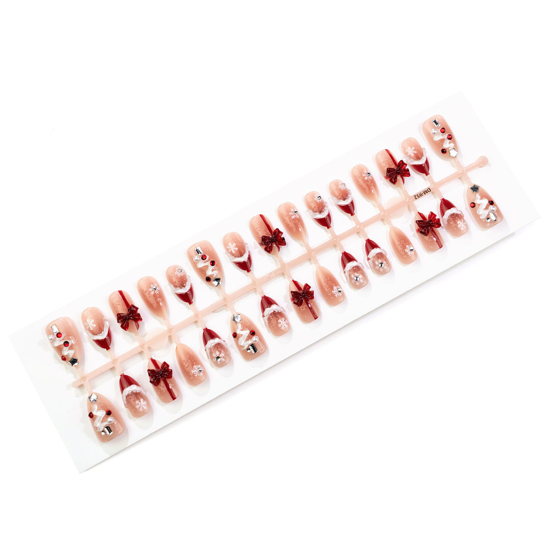Holiday-Themed Decorative Press-On Nails