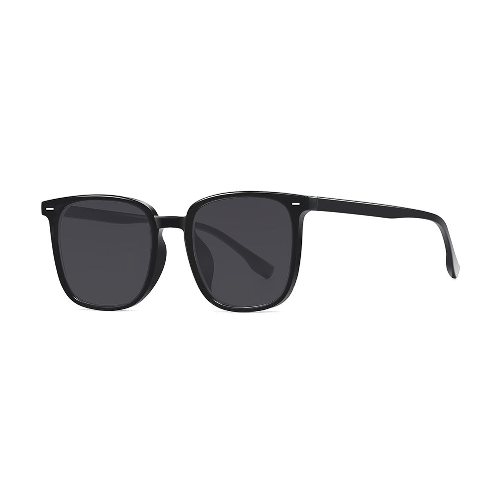 Women's sunglasses in a modern square style with special UV protection lenses Kalsten