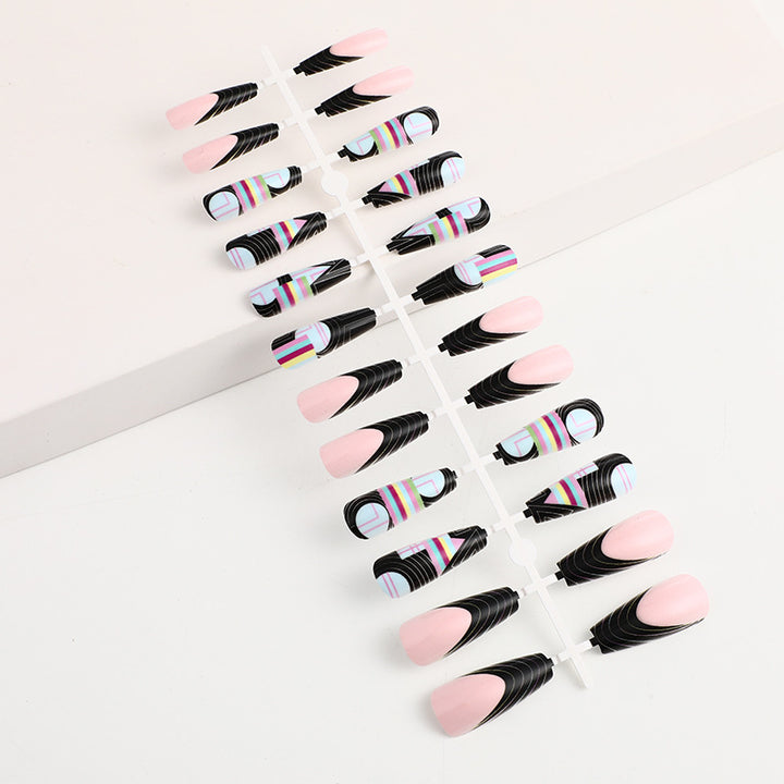 Creative artificial nails with modern graphic designs Kalsten
