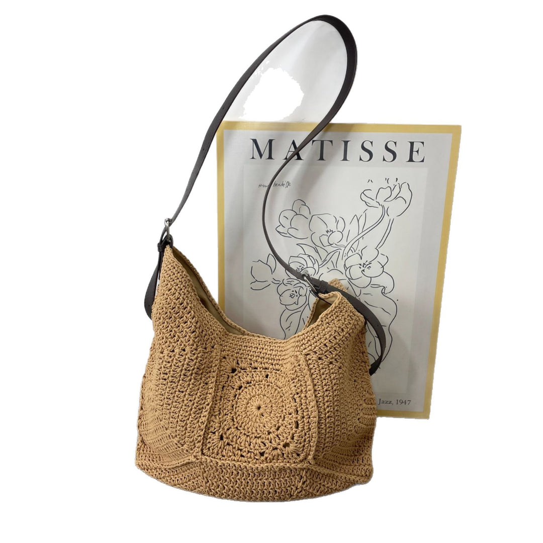 Hand-knotted handbag with leather details Kalsten