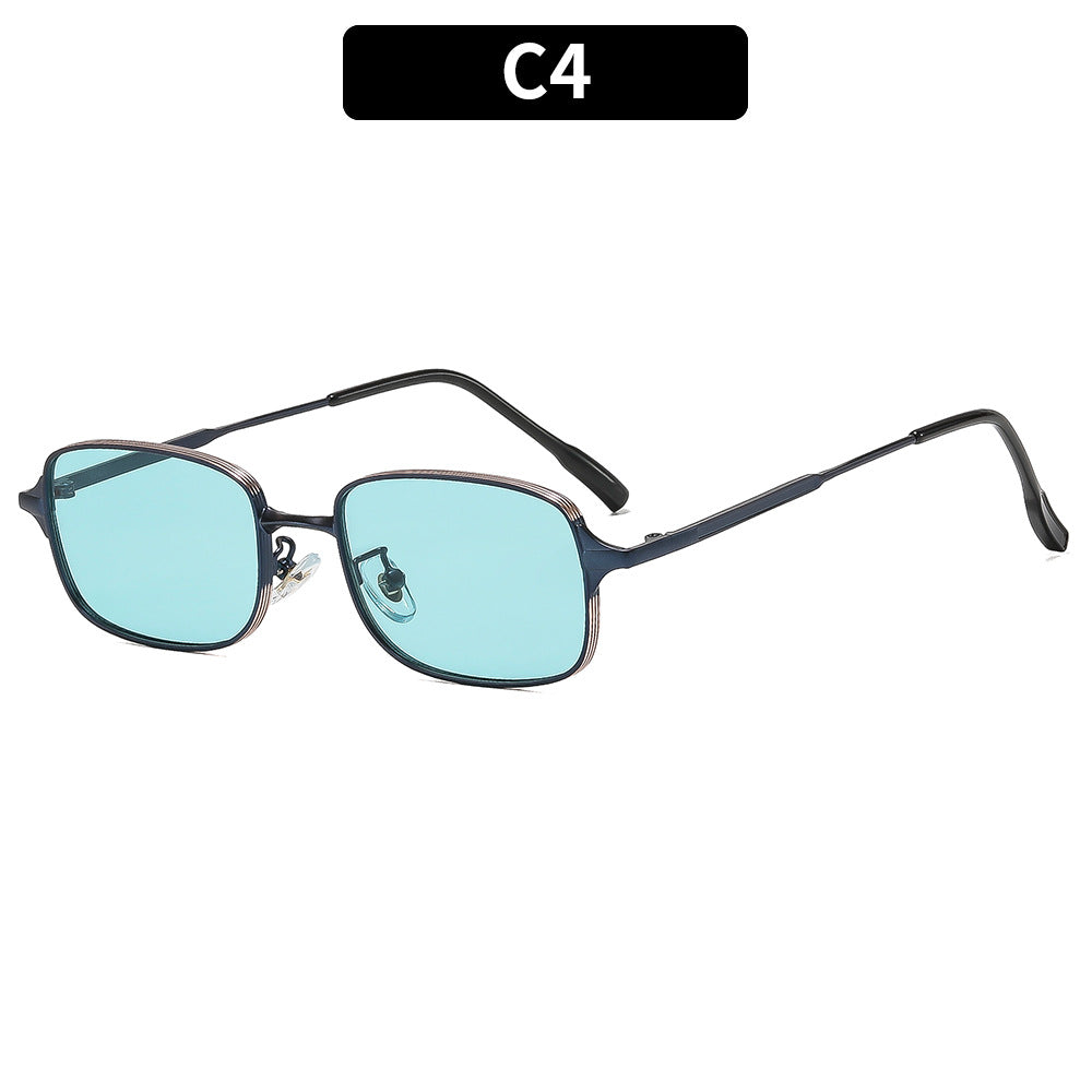 Retro-Inspired Square Frame Sunglasses Classic Style