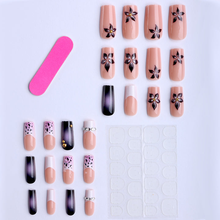 Artificial nails with luxurious 3D flower accents Kalsten