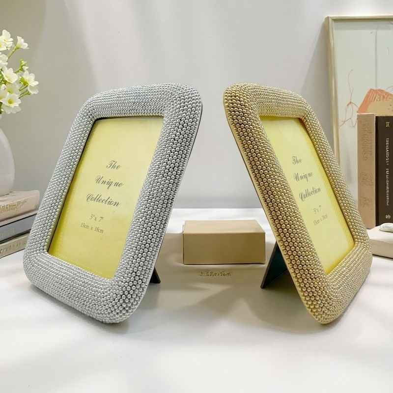 Elegant decorative picture frame with artistic design Kalsten