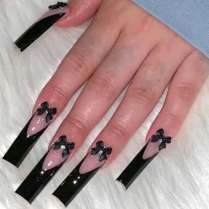 Elegant artificial nail tips with bow decorations Kalsten