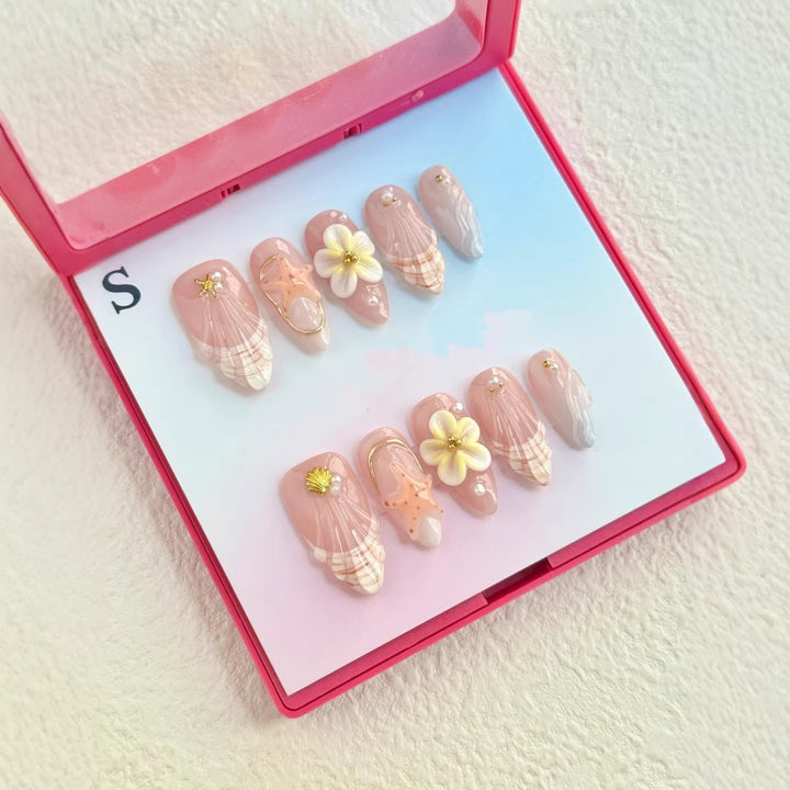 Artistic Shell-Inspired Press-On Nail Art Set