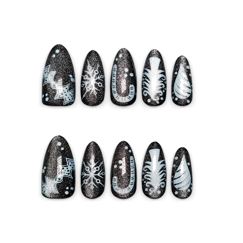 Creative Nail Art in Glamorous Black-White Design Kalsten