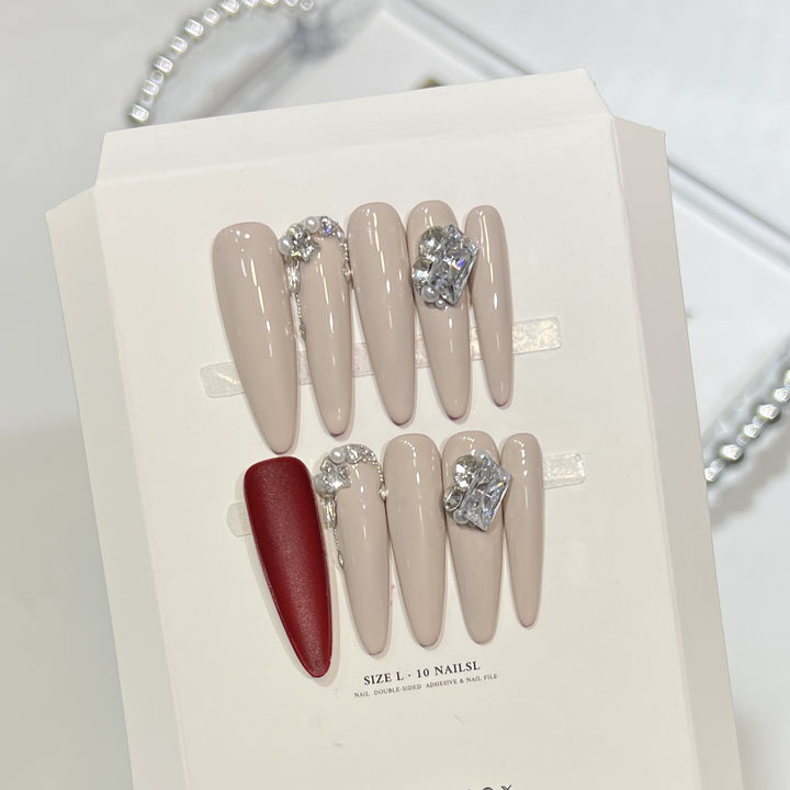 Rhinestone-Embellished Stiletto Nail Art Set Kalsten