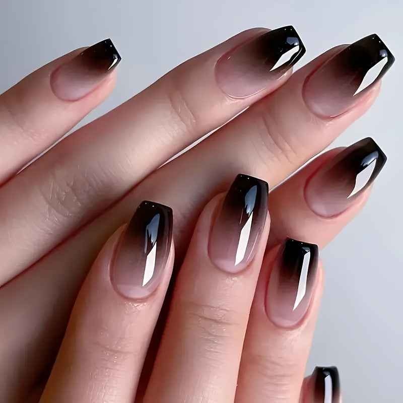 Glittery Ombre Nail Set Kalsten