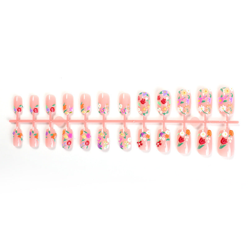 Creative nail set with floral designs Kalsten