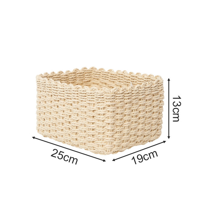 Stylish storage basket with removable inner lining
