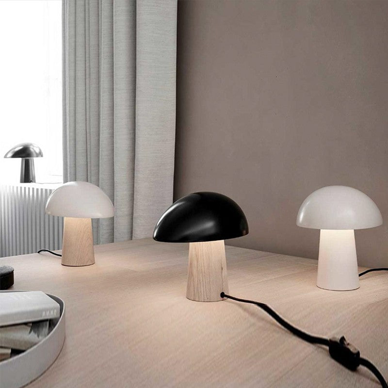 Artistic Mushroom-Shaped Table Lamp