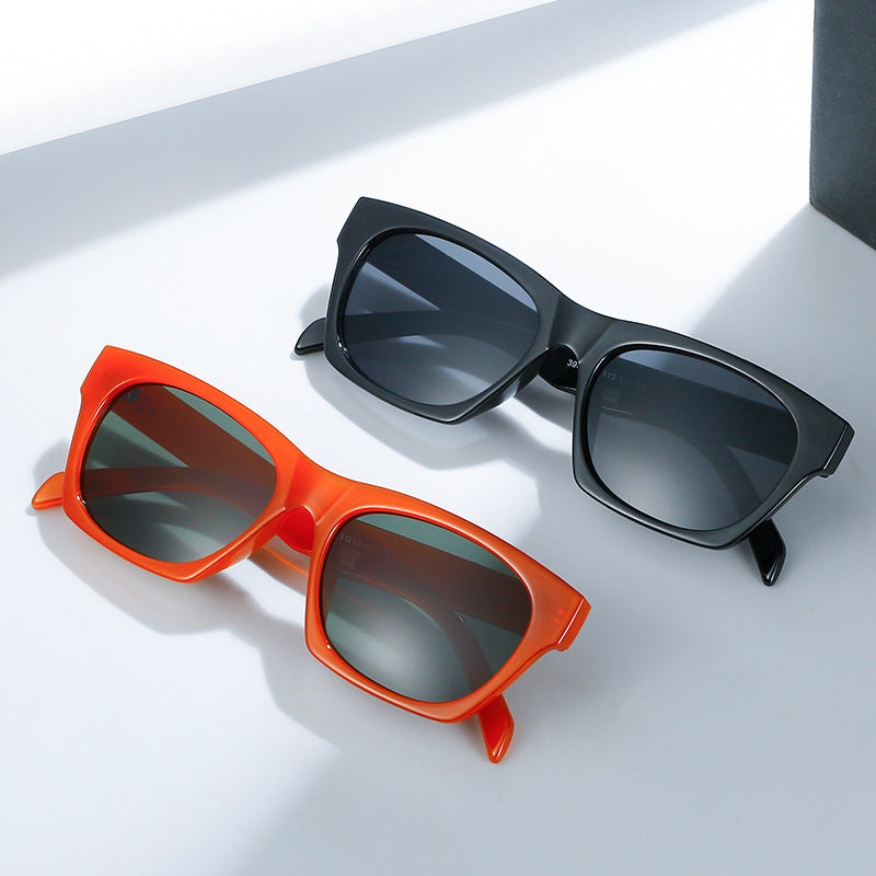 Retro-Inspired Chunky Sunglasses Kalsten