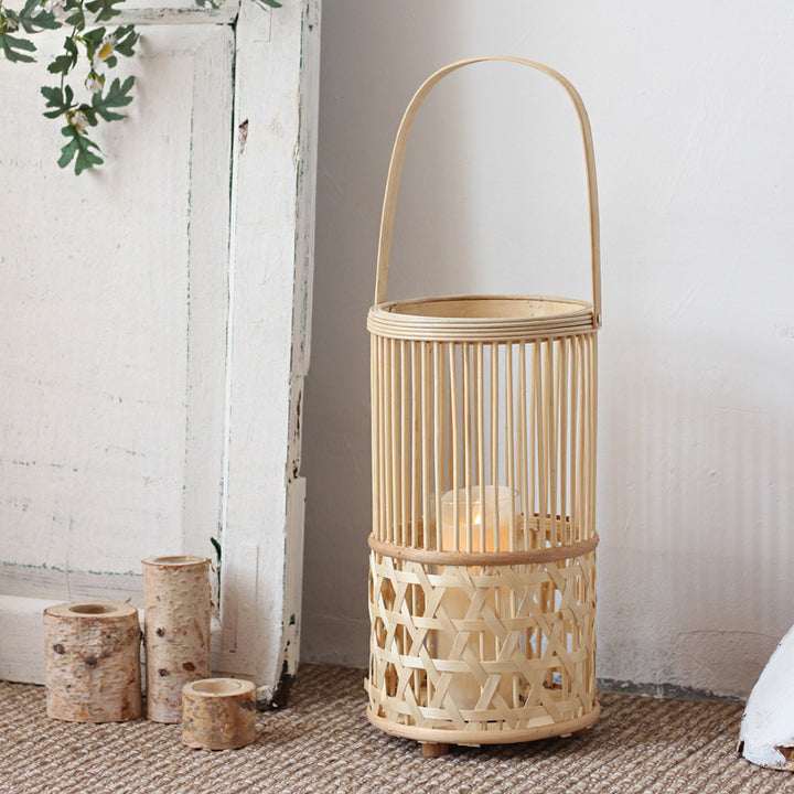 Handcrafted lantern made of rattan Kalsten