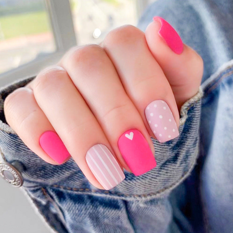 Artistic Press-On Nail Set with Charming Patterns Kalsten