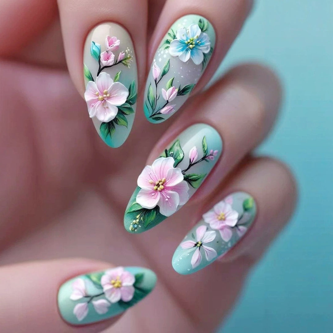 Elegant Nail Art Kalsten