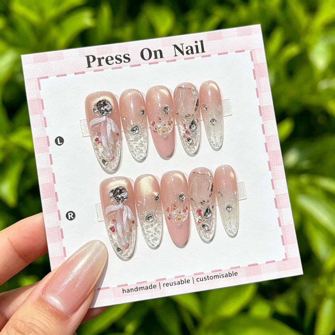 Artistic Press-On Nail Art Set with Star and Floral Accents