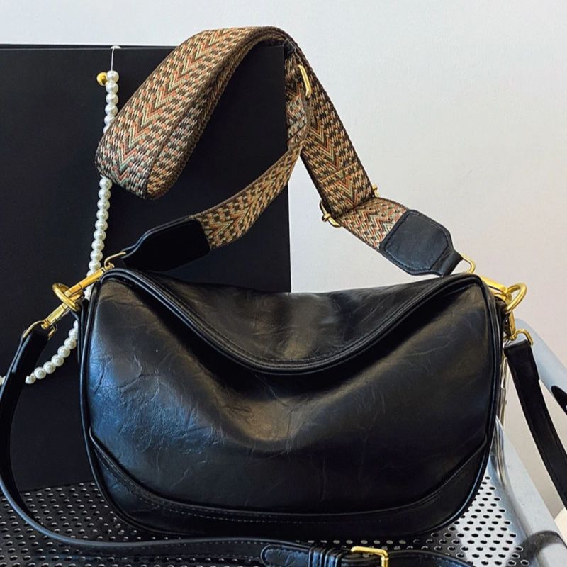 Luxurious Leather Crossbody Bag Kalsten