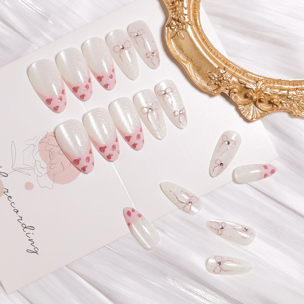 Artful Decorative Press-On Nail Set Kalsten