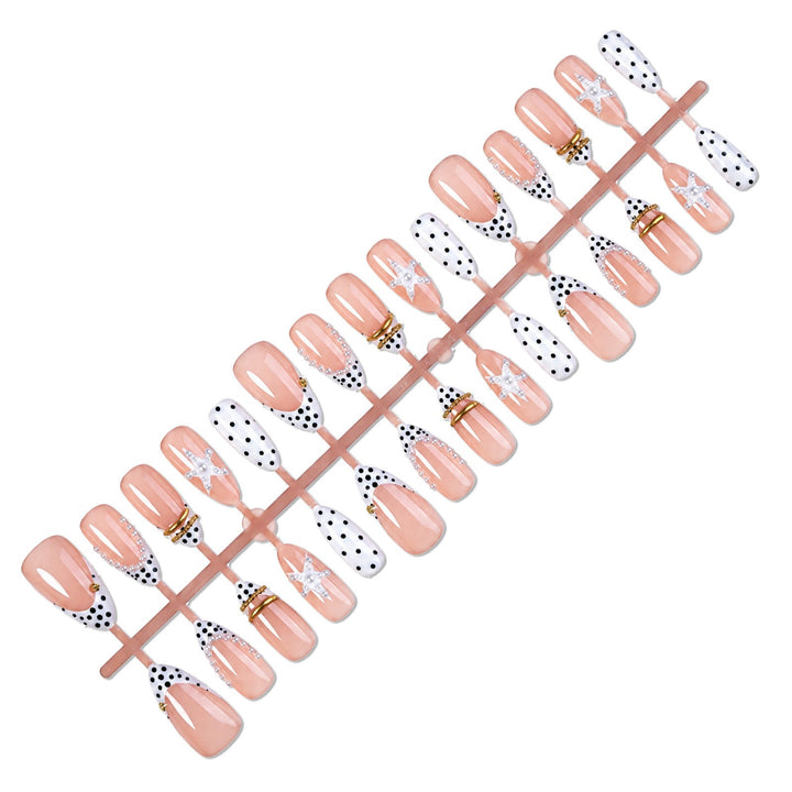 Nail set with elegant pearl and dot accents Kalsten