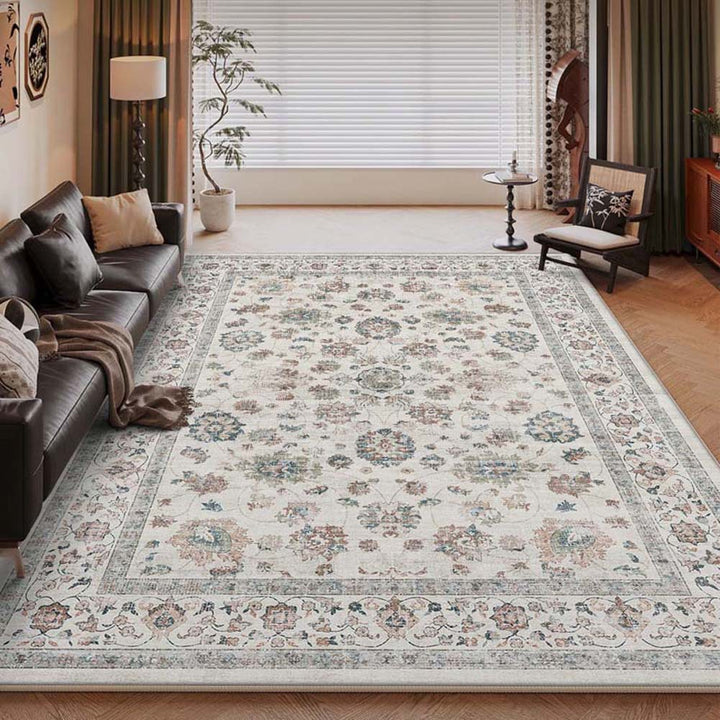 Vintage Floral Pattern Area Rug