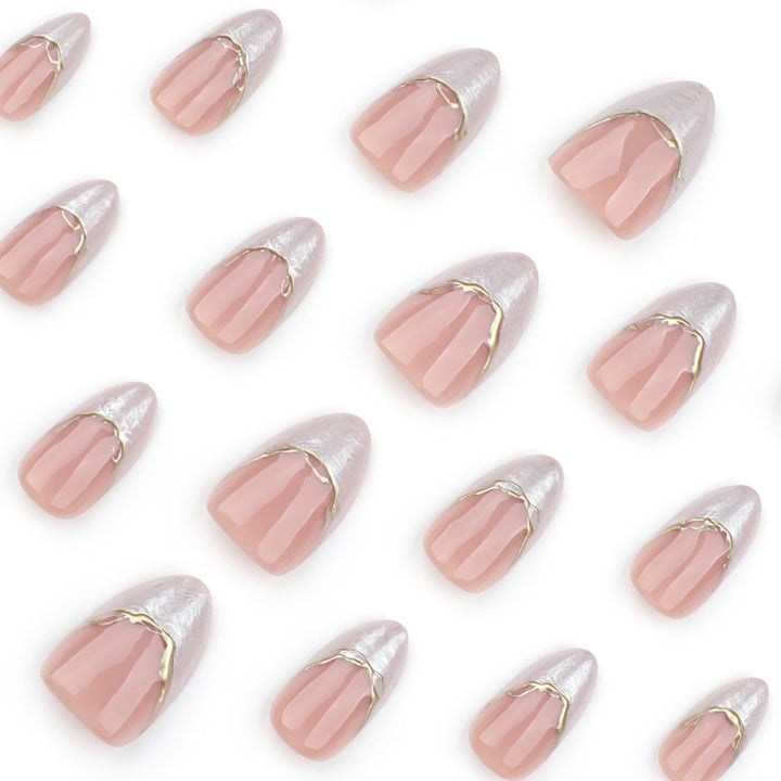 Artful Stiletto Nails with Golden Accents Kalsten