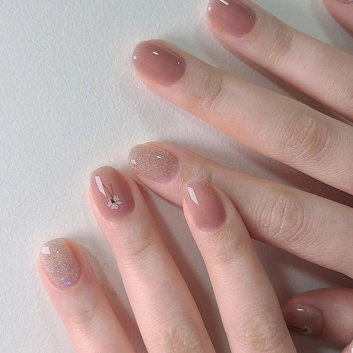 Glamorous nail designs Kalsten