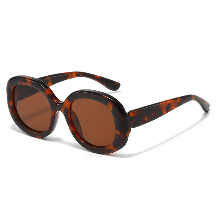 Fashion-Forward Retro-Inspired Round Sunglasses Kalsten