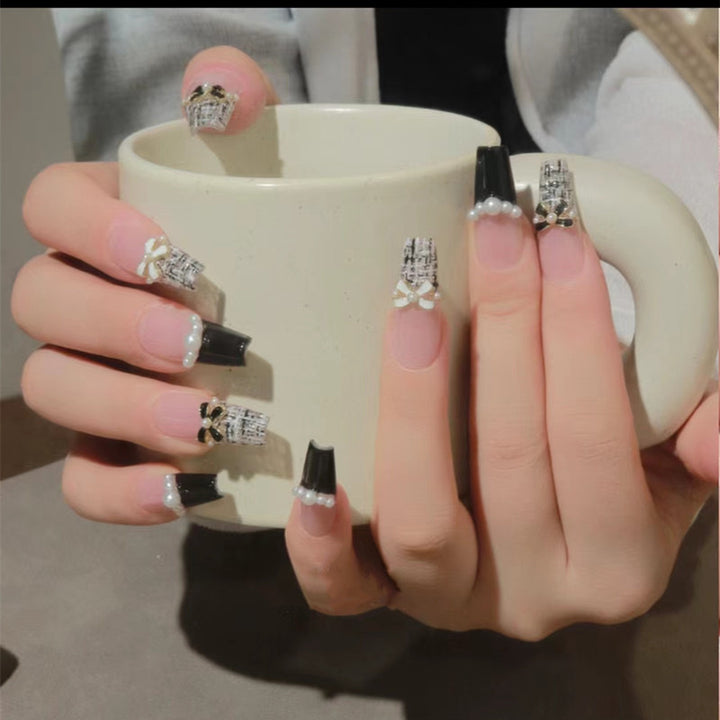 Glamorous nail designs with pearl and rhinestone accents Kalsten