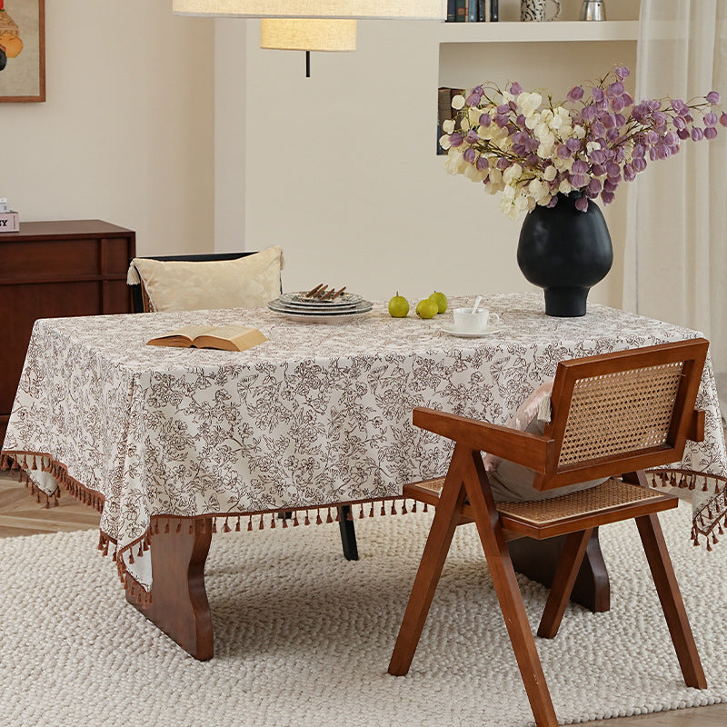 Tablecloth made of cotton blend fabric with floral jacquard look and tassel trim Kalsten