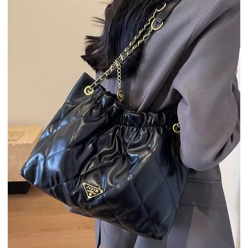 Chic Quilted Shoulder Bag Kalsten