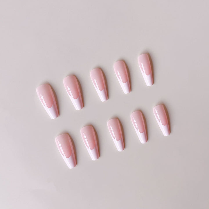 Acrylic nail set in stylish French Design Kalsten