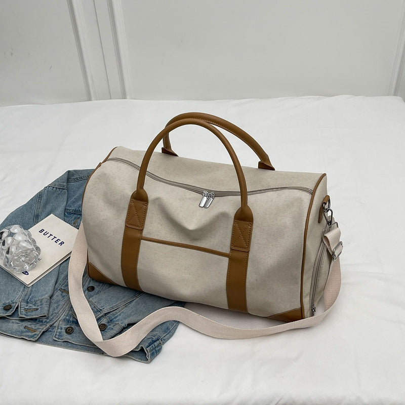 Stylish and Practical Travel Bag Made of Durable Material Kalsten