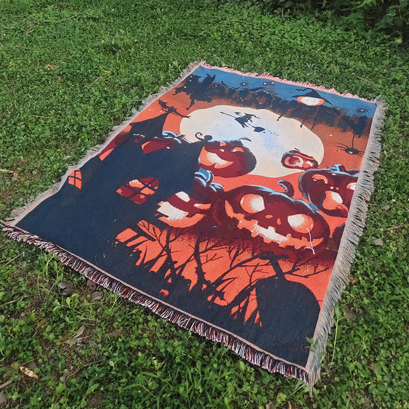 Halloween-Themed Decorative Throw Blanket