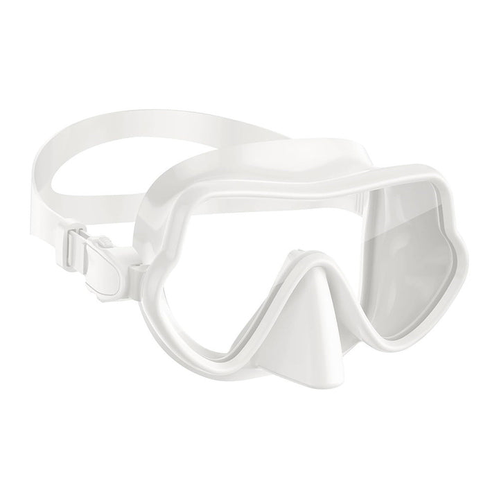 Diving mask with comprehensive field of vision and comfortable silicone border Kalsten