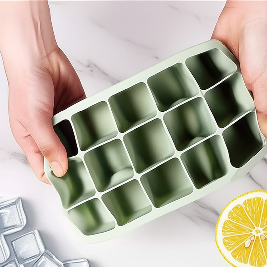 Silicone ice cube tray with practical storage box Kalsten