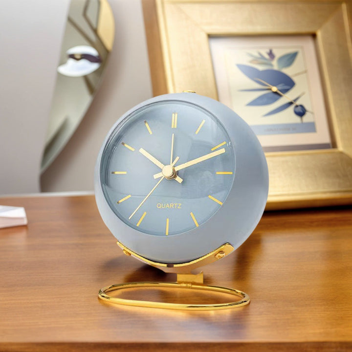 Table clock in elegant retro design Kalsten