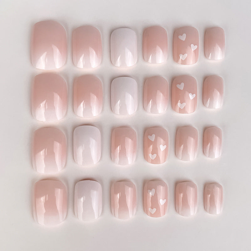 Festive Seasonal Nail Art Enhancements
