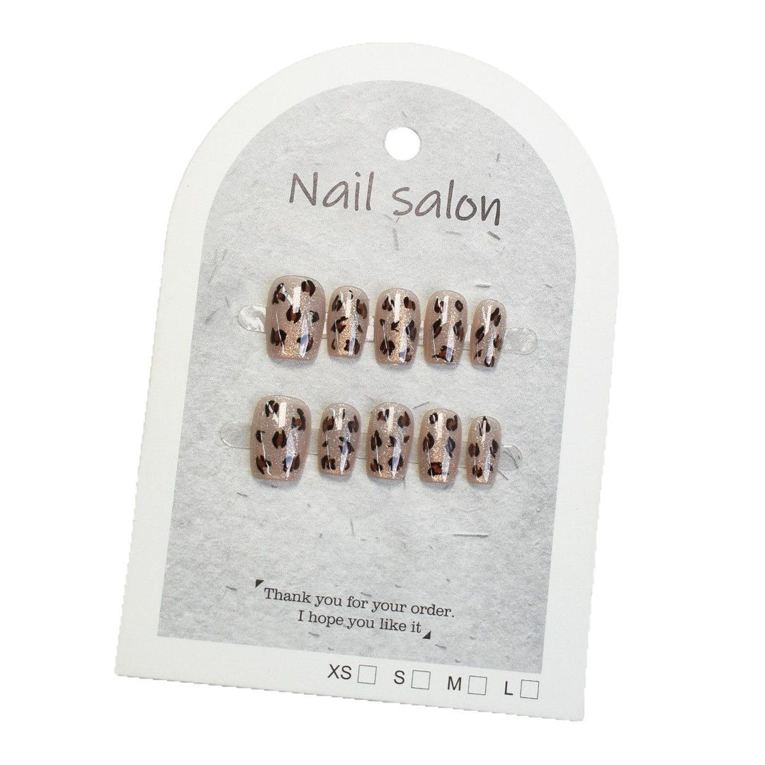 Stylish Animal Print Press-On Nails Kalsten