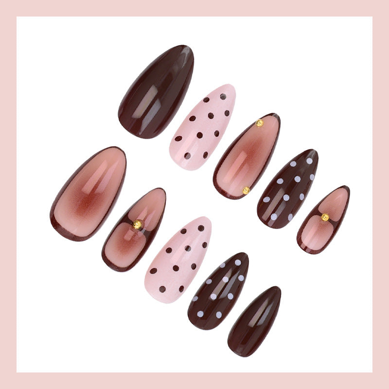 Nail art set with elegant accents and creative designs Kalsten