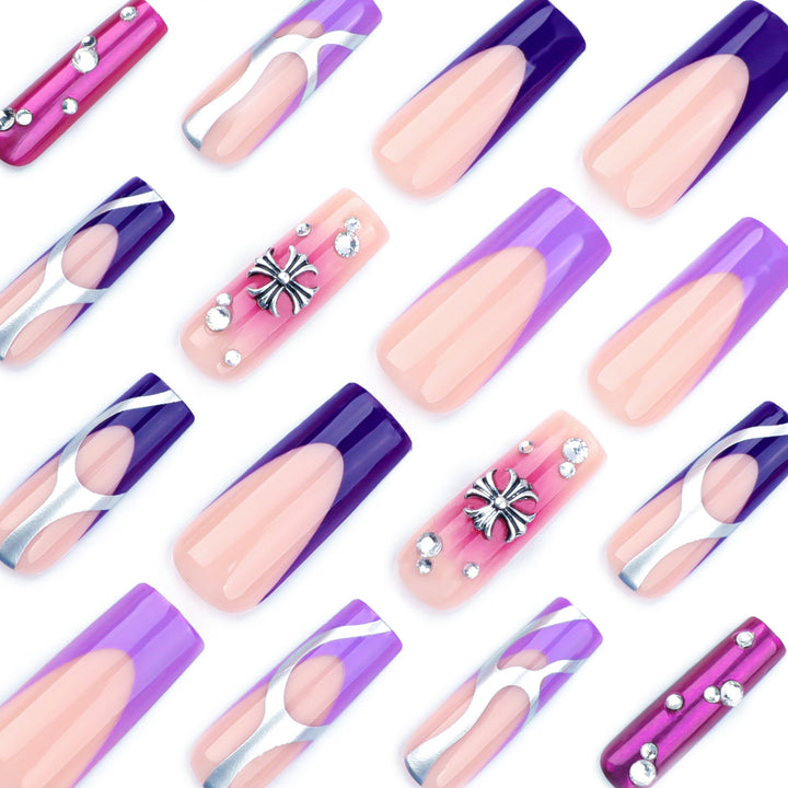 Artistic nail extensions with glitter and flower motifs Kalsten