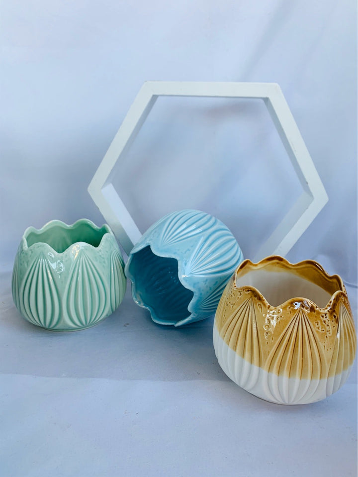 Decorative Ceramic Planter Kalsten