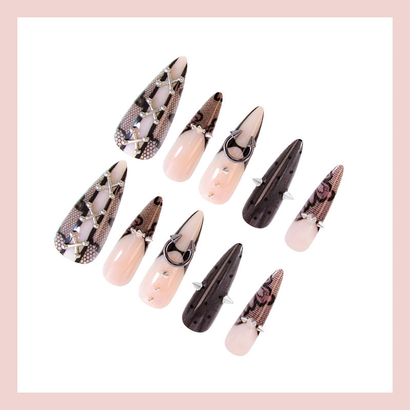 Creative artificial nails with unique accents Kalsten