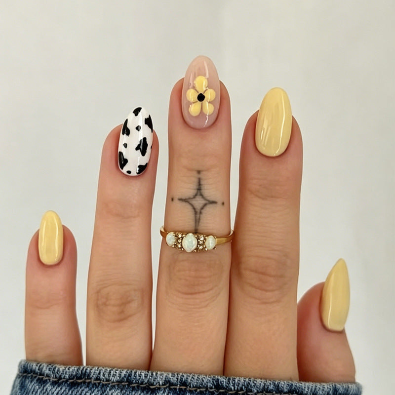 Art nail set with floral and trendy animal patterns Kalsten
