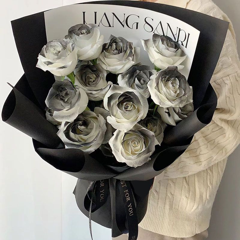 legant Floral Bouquet with Decorative Black Box