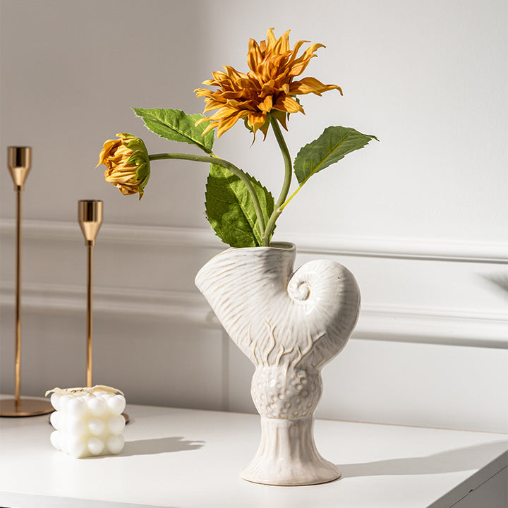 Handmade Nautilus Shell Ceramic Decorative Vase