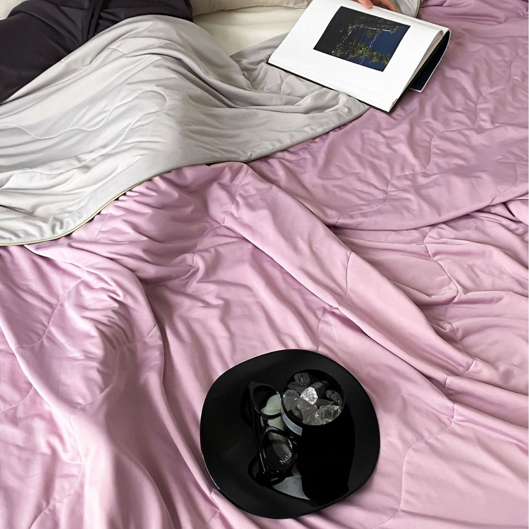 Light Reversible Summer Comforter with Cooling Microfiber Filling Kalsten